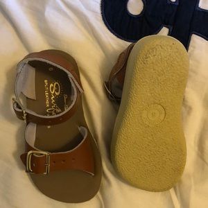 Little toddlers sandals